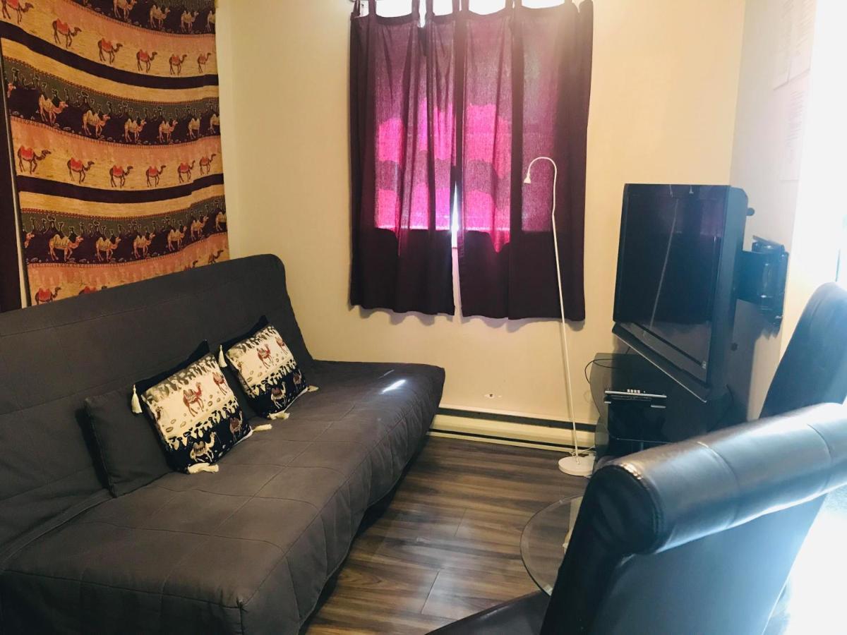 Auberge De Mon Petit Chum B&B Wakefield Dış mekan fotoğraf